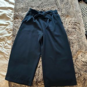 Lululemon Cropped Dress Pants